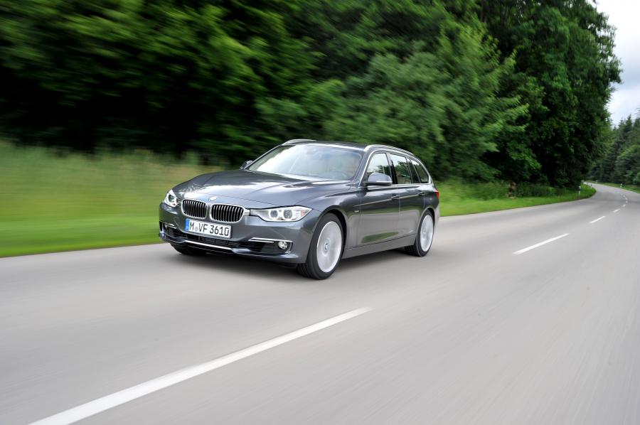  BMW 328i Touring Luxury 2012 года  (фото 179 из 200)